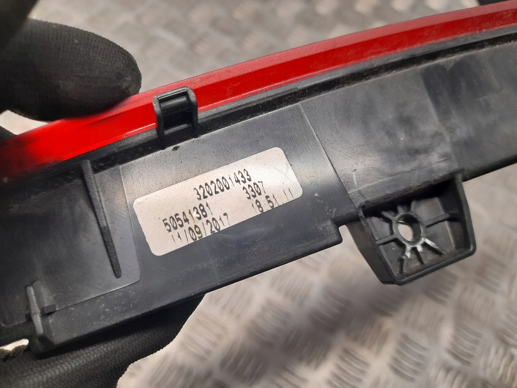 фото №2, Alfa romeo stelvio 50541381 задній світло стоп