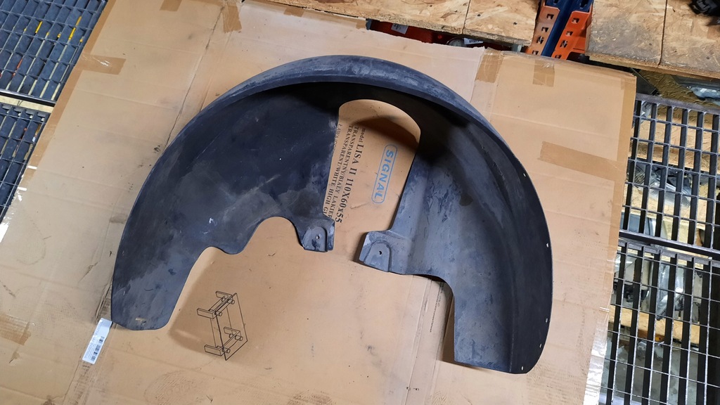 фото №1, Підкрилок лівий задня volvo v50