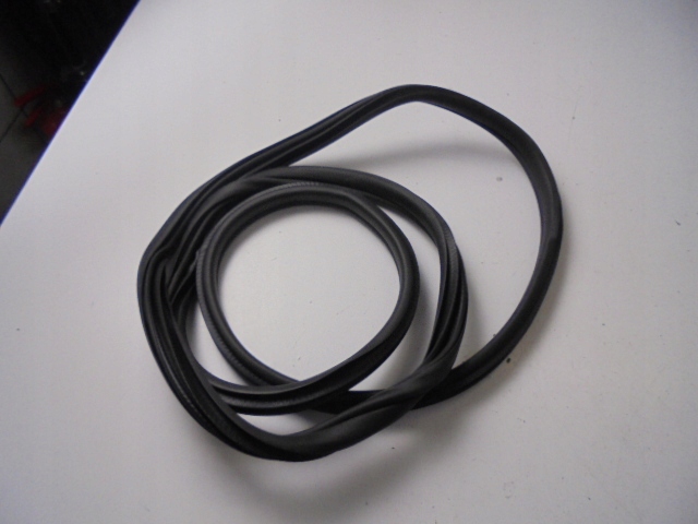 фото №1, Прокладка дверь правый задняя bmw serii 1 f40 2020 rok