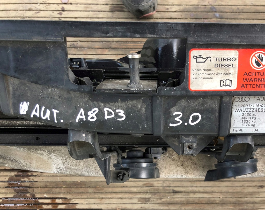 фото №7, A8 d3 3.0 v6 aut pas передній радіатор вентилятор