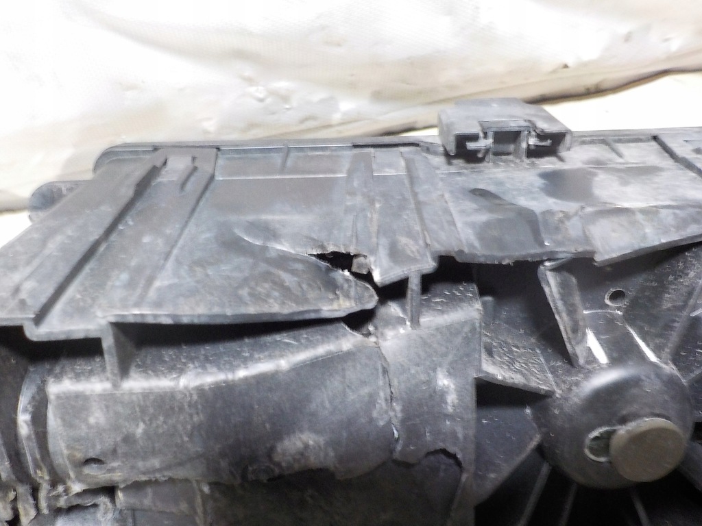 фото №5, Коробка предохранителей opel оригинальный номер 13253551