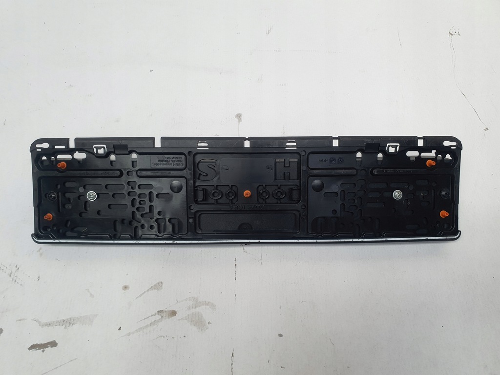 фото №1, Opel insignia b кронштейн подкладка регистрационного