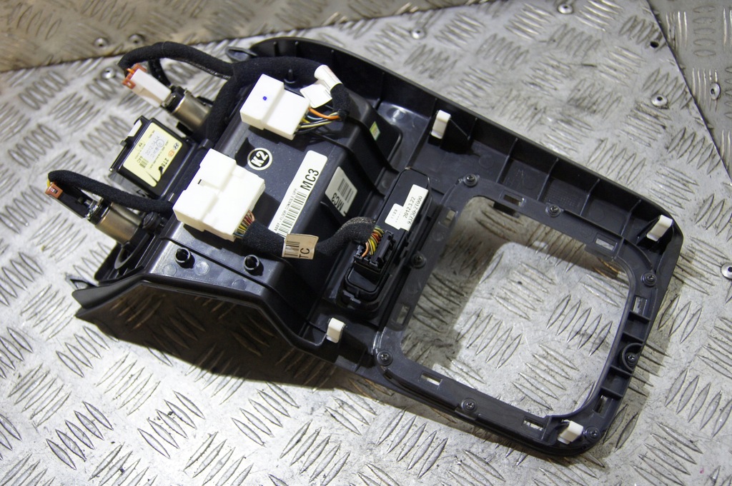 фото №7, Рамка передач dekor панель usb optima iii sedan