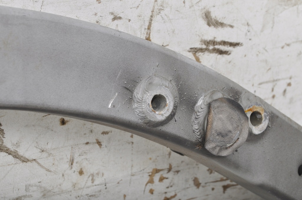 фото №5, Maserati granturismo 4.7 pas передний усилитель