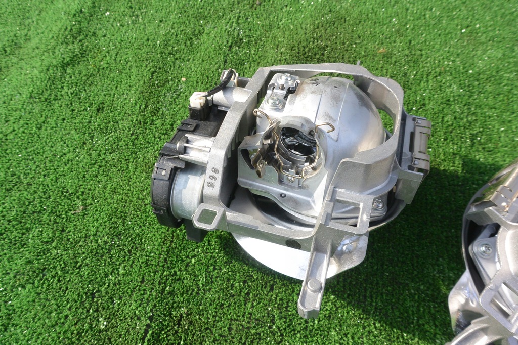 фото №12, Линза лампы ксенон правая левая lexus gs uk