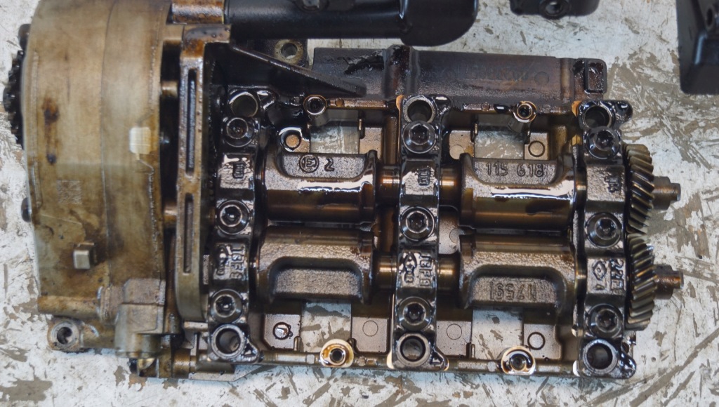 Вали балансувальні насос оливи bmw e87 e90 e60 n43 1505120 Зі Шроту