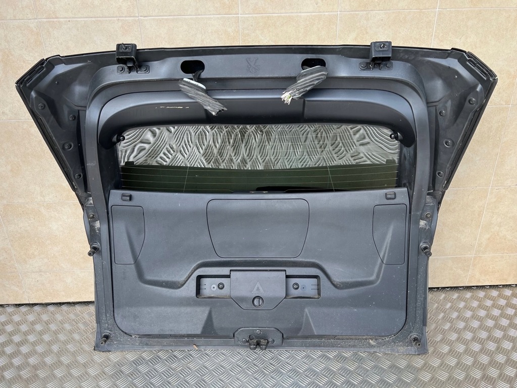 фото №6, Кришка багажника задня + лампи peugeot 3008 ii камера