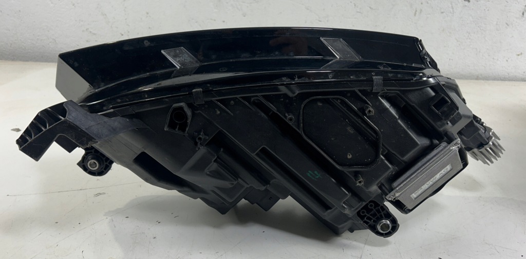 Фара левая перед skoda octavia iv full led модули 5e4941015b Киев