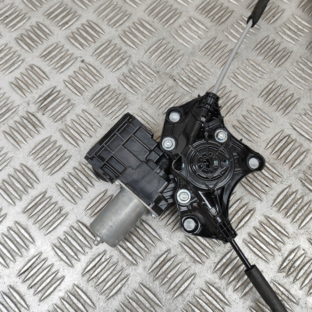 фото №6, Toyota bz4x 2024 перед сторона правая электрический подъемник стекло дверь