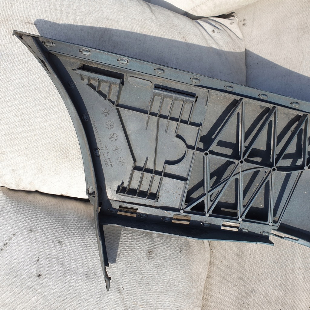 фото №12, Бампер задня задній audi a4 b5 8d sedan оригінальний номер