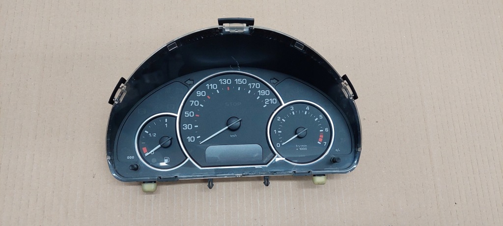 фото №1, Счетчик приборы peugeot 1007 1.6 16v