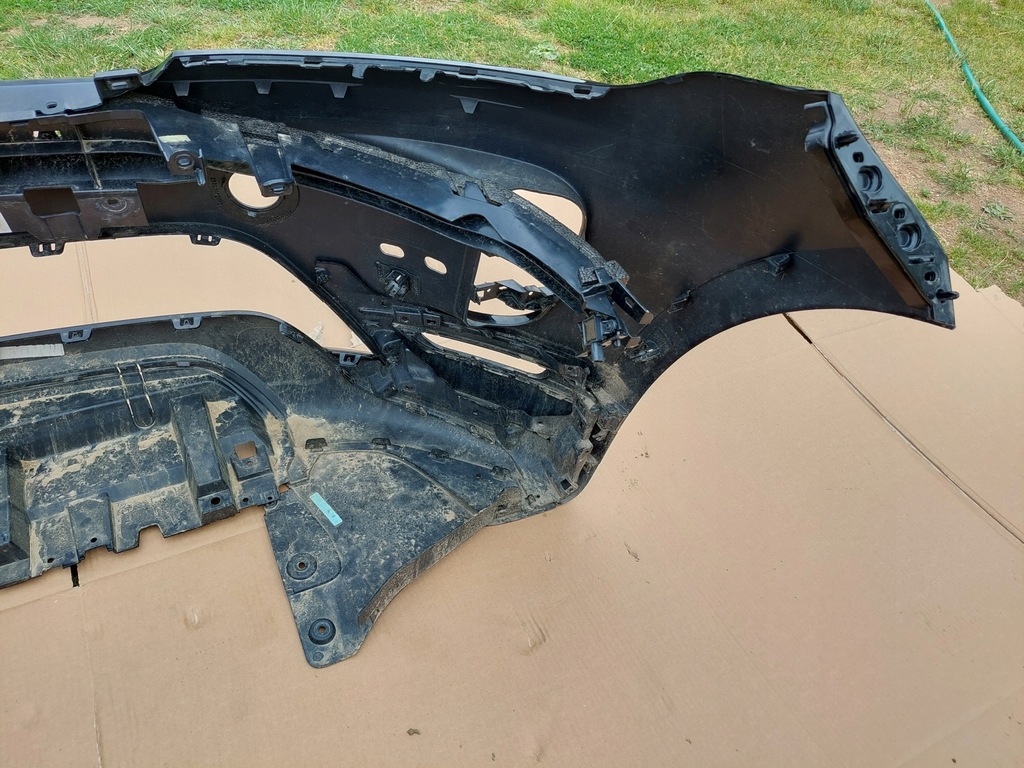 фото №12, Land rover evoque r-dynamic .бампер перед a084