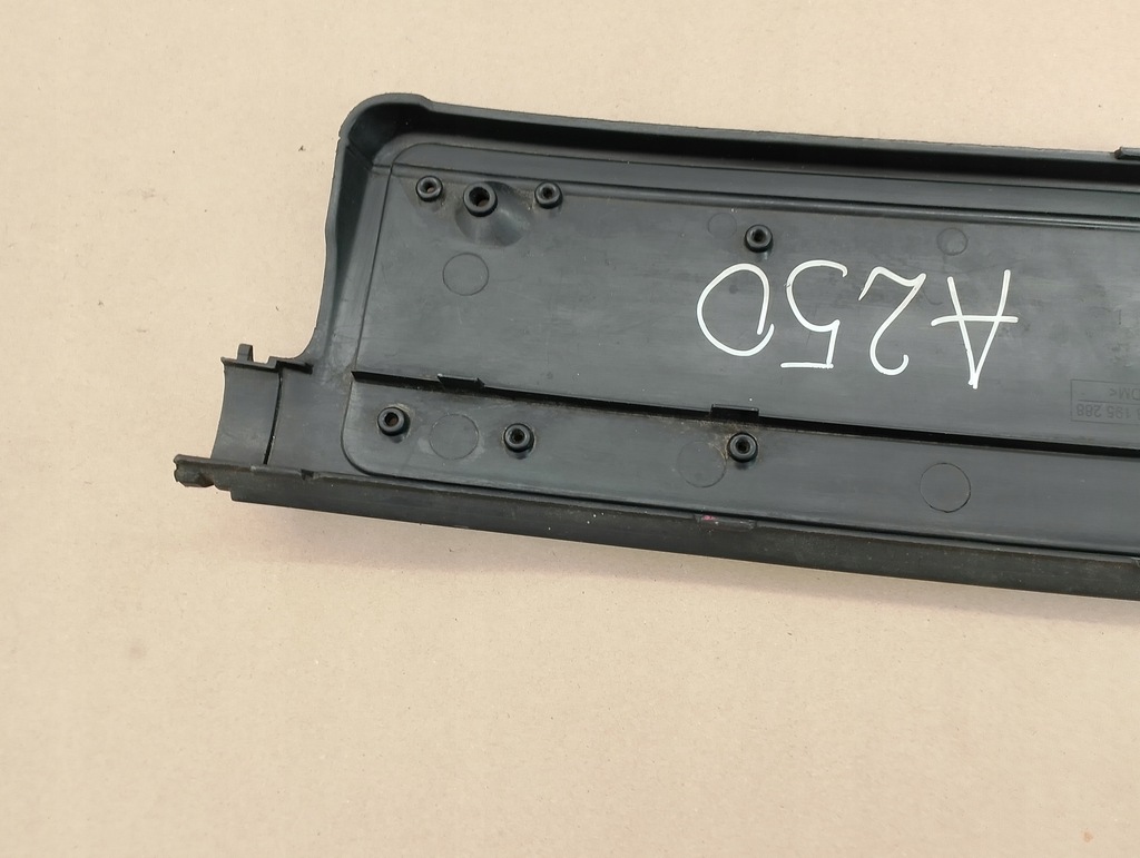 фото №6, Bmw 3 e46 sedan kombi молдинг pod номерной знак регистрационная кронштейн номерного знака