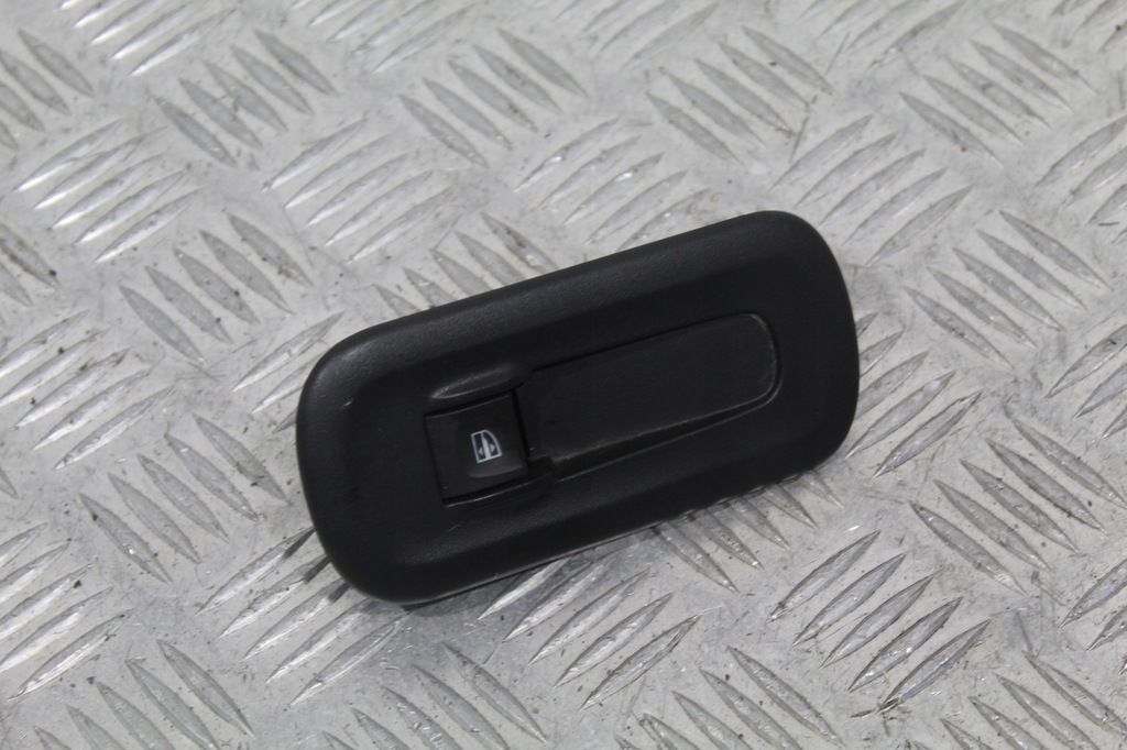 фото №1, Переключатель окон правый перед master iii 3 lift