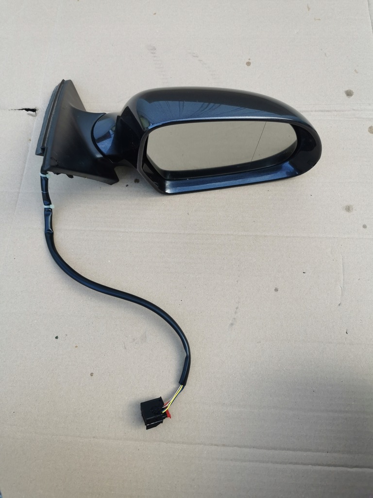 фото №1, Зеркало правое audi a4 b8 lz7l