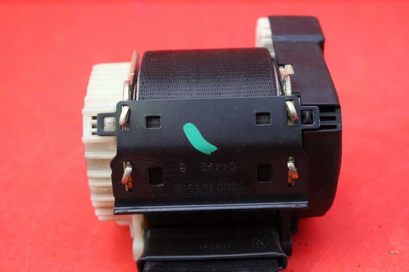 фото №5, Pas безпеки лівий задня 8z0857805 audi a2 01r