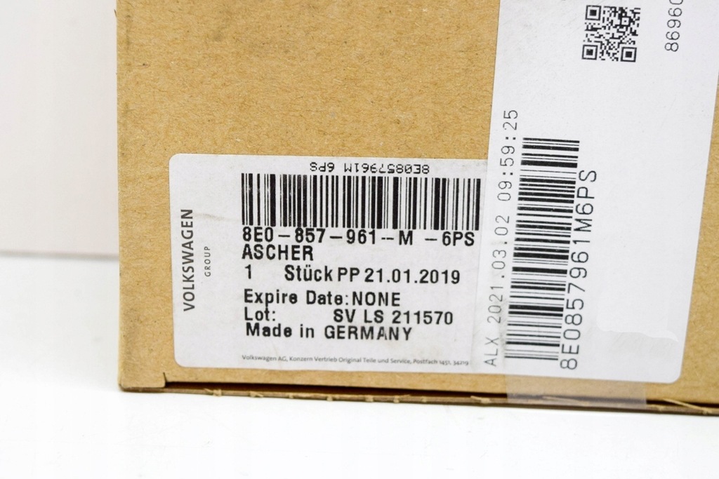 фото №7, Audi a4 8ec, b7 пепельница 8e0857961m 6ps nowa оригинальная