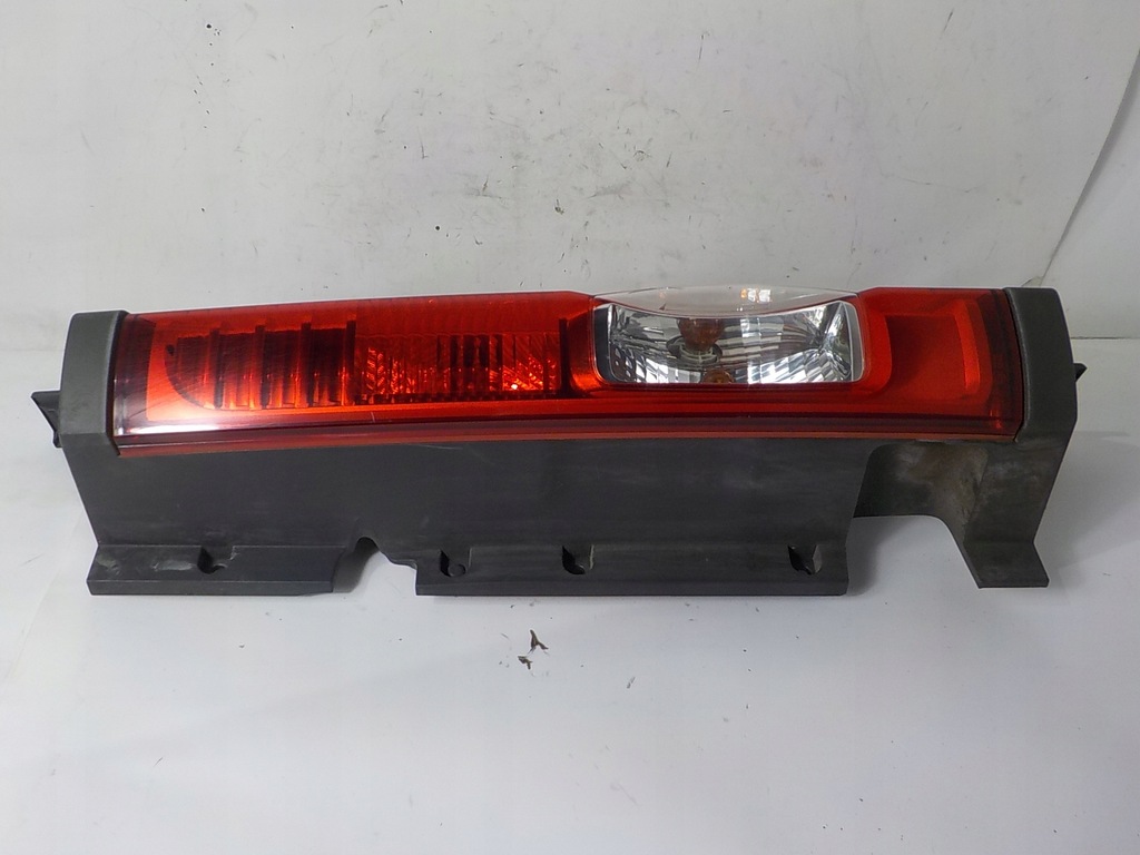 фото №1, Renault trafic ii kombi lift лампа права задня задня