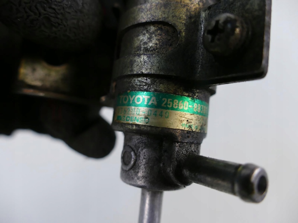 фото №8, Toyota mr2 клапан вакуумa 25860-88381