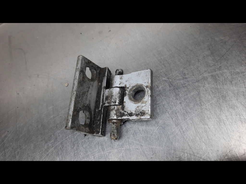 фото №1, Петля дверь левый volvo s60 v70 ii