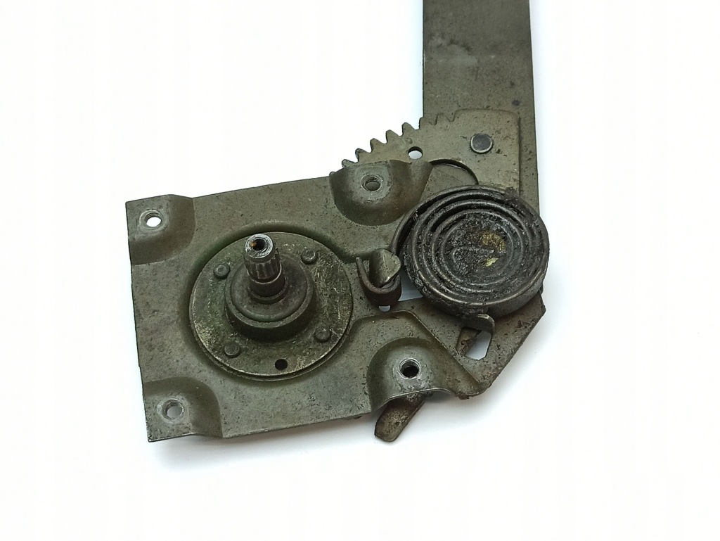 Підйомник скло механічний задній права сторона mercedes-benz compakt w115 Недорого