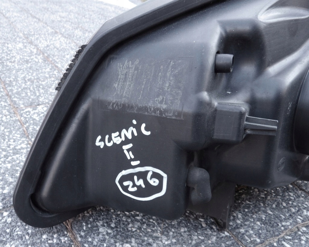 фото №4, Renault scenic ii фара правый 246