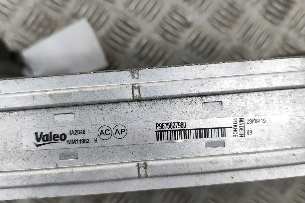 фото №7, Citroën ds7 crossback интеркулер радиатор 9675627980 1.6 гибрид 165kw 20