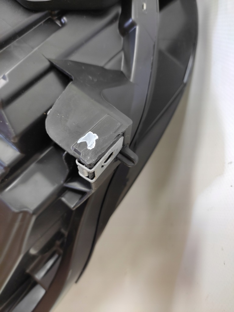 Tesla model 3 lift y лампа ліва перед full led 20- Оригінал