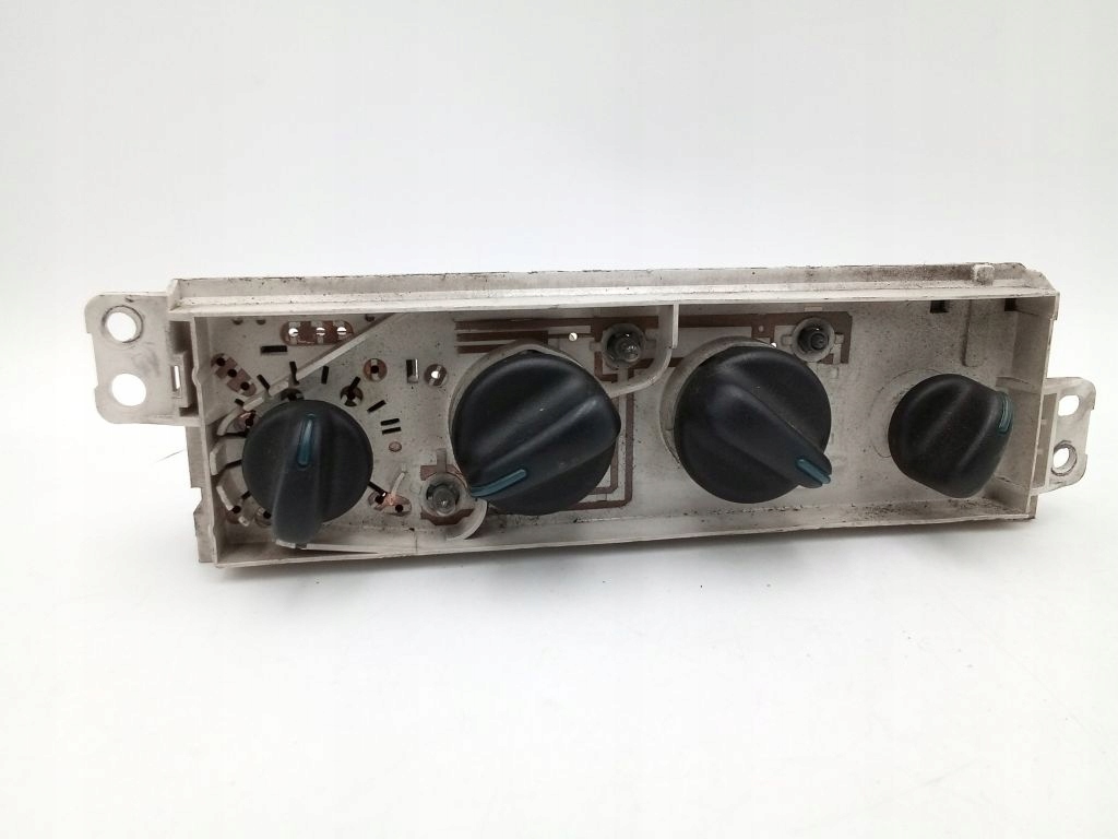 фото №1, Chrysler pt cruiser fl панель обдув кондиционера