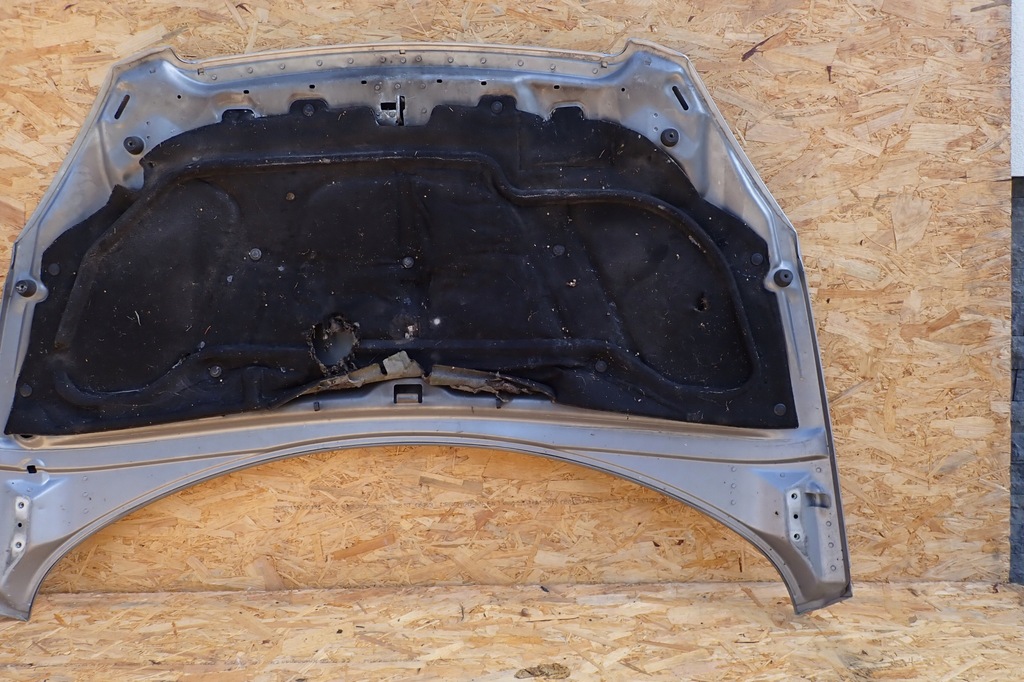 фото №12, Капот крышка двигателя peugeot 307 ezrc