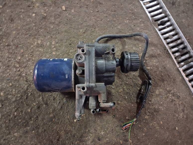 фото №1, Осушитель воздуха mercedes actros mp4