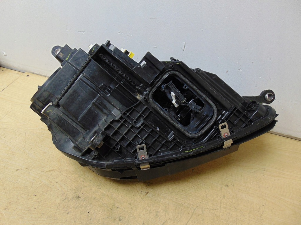 фото №15, Лампа левая перед mercedes gle w167 2019- europa