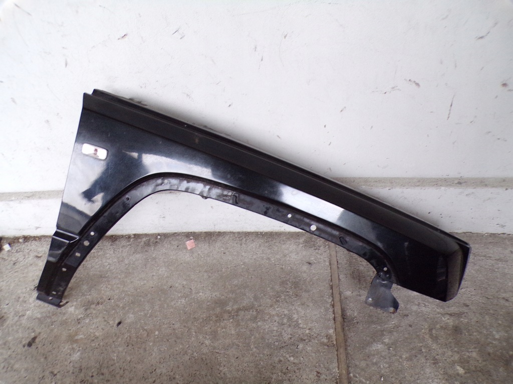 фото №1, Крила правий перед jeep commander