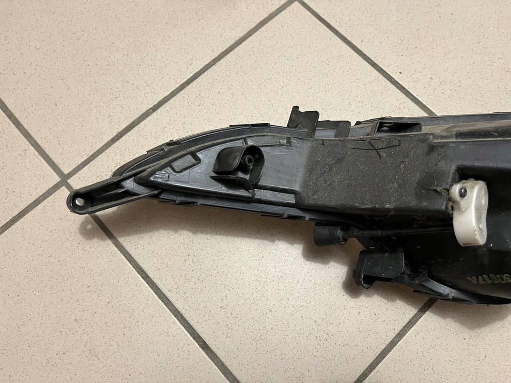 фото №12, Hyundai i40 i-40 11- лампа противотуманная фара правый