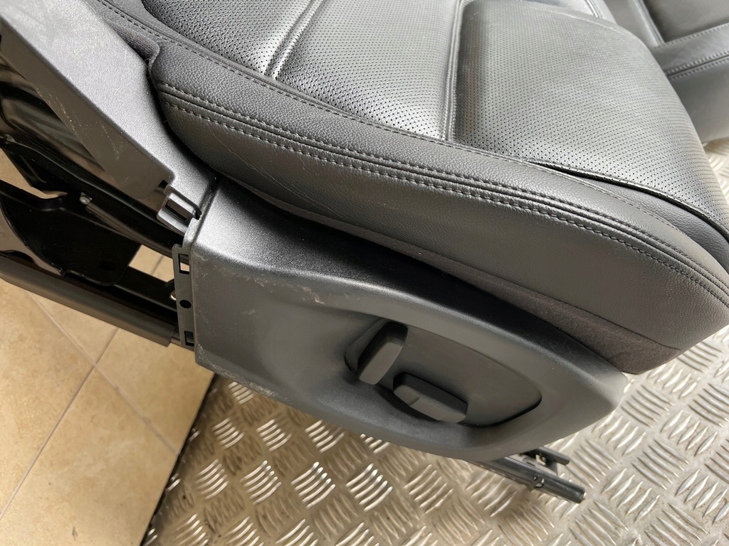 фото №5, Сиденья заднее сиденье кожа jaguar e-pace