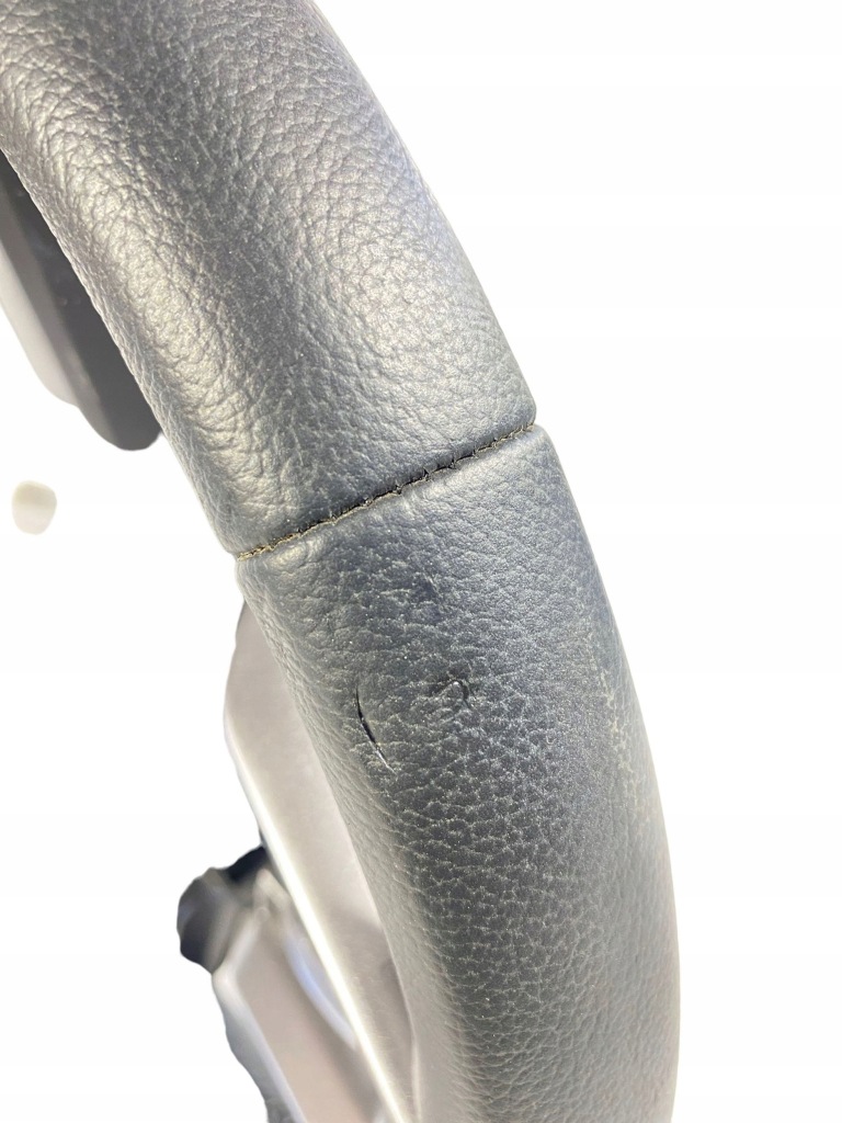 фото №10, Subaru outback bt 2022 руль