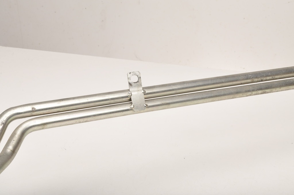 фото №10, Aston martin db9 6.0 шланг масляный 4g43-321363-ac