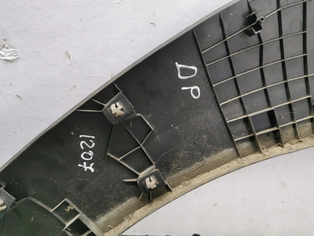 фото №7, Hyundai kona i 2020 правая сторона молдинг крыла передний