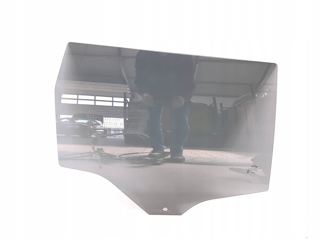 фото №1, Стекло дверь задняя правая mini f54 clubman 2018 rok