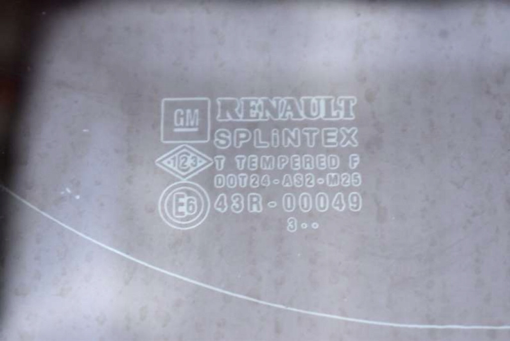 фото №4, Стекло кузовная левая задняя средняя renault trafic 2 ii 01-06