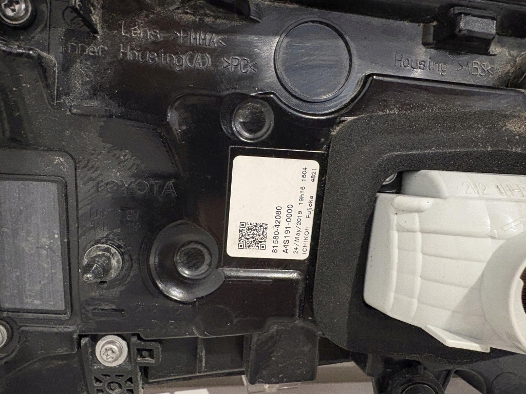 фото №10, Toyota rav4 v 18- лампа правый задняя w крышка 81580-42080