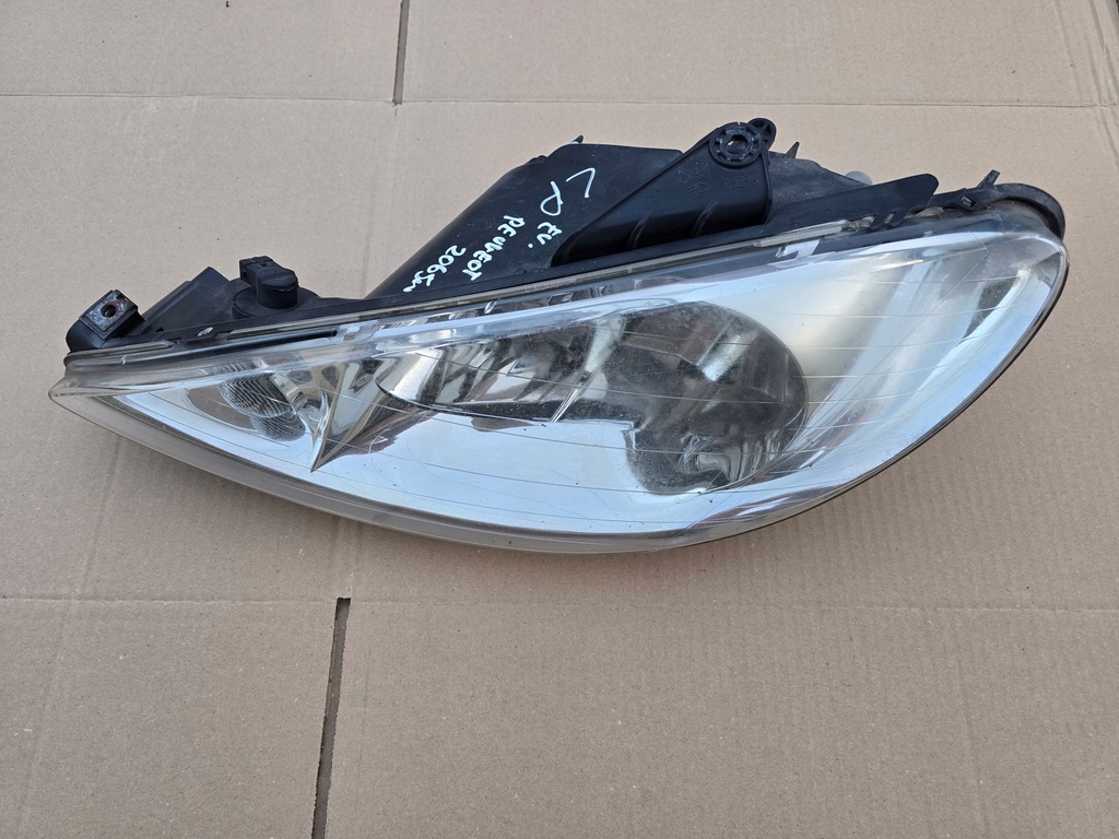 фото №1, Фара лампа передняя левая перед левый peugeot 206 sw europa