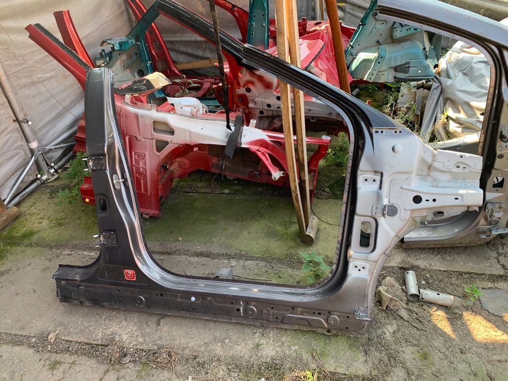 фото №1, Citroen c4 cactus evlc поріг правий стійки чверть