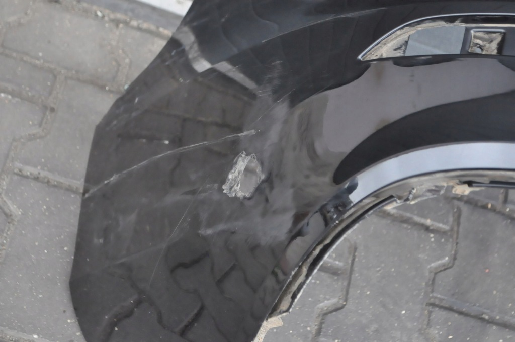 фото №8, Volvo v60 ii бампер задняя задний заглушка бампера задняя