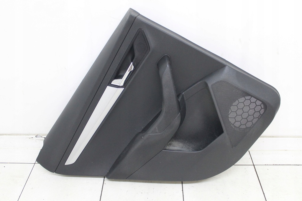 фото №1, Skoda karoq 17r- обивка дверь левая задняя левый задняя