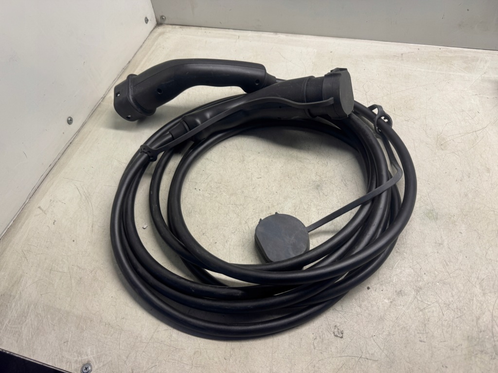 фото №1, Nissan leaf ii шланг заряджання 296m45sh1a