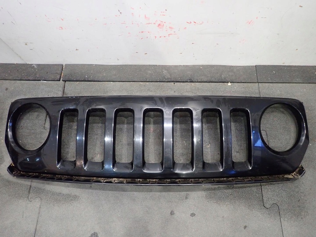 фото №1, Решётка радиатора jeep patriot 2012-2015 11mk74-j-1100p
