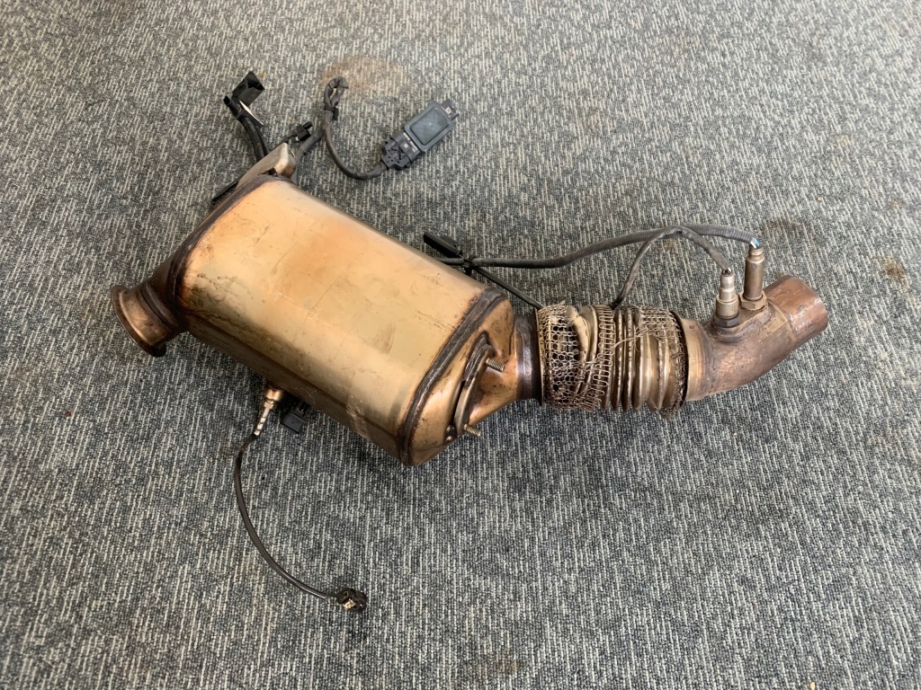 фото №1, Bmw 3 g20 g21 2.0d каталізатор фільтр часток твердих dpf оригінал