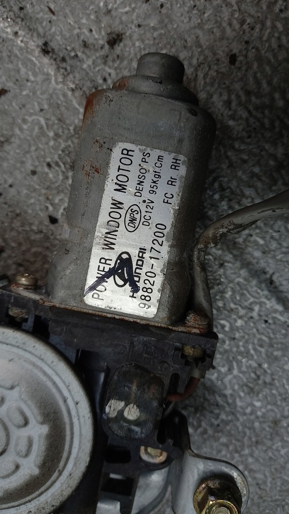 фото №4, Підйомник скло правий задня hyundai matrix 03r