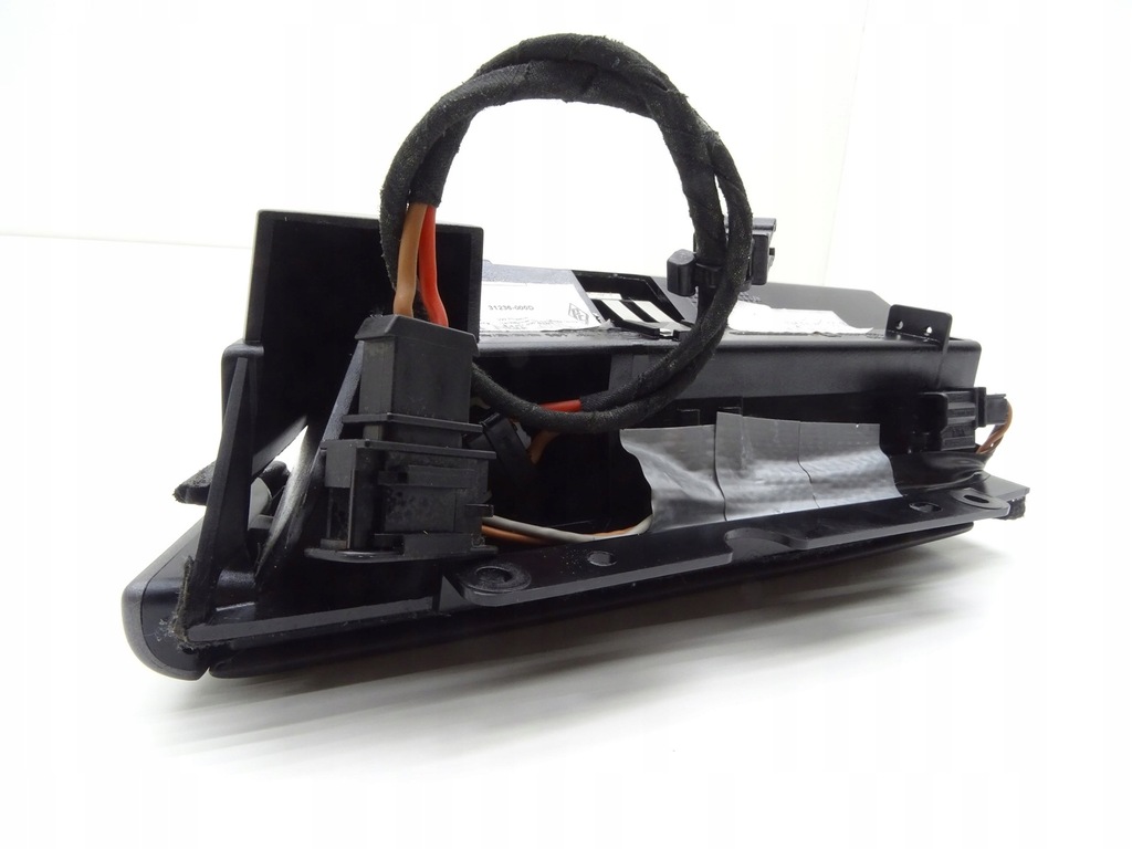 фото №9, Пепельница правый задняя vw phaeton 3d4857406